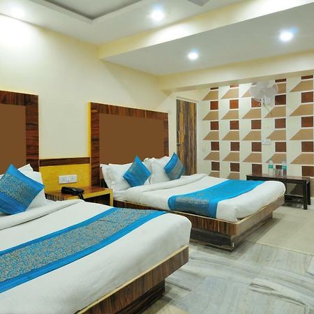 Hotel Lahorimal Deluxe New Delhi Extérieur photo